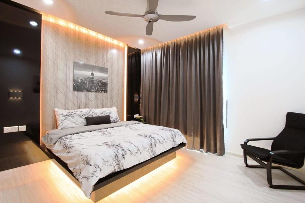 A Stylish High-Floor 2Br Suasana Suites Views Johor Bahru Eksteriør bilde